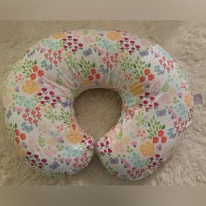 Boppy Pillow with Cover - Floral Pattern